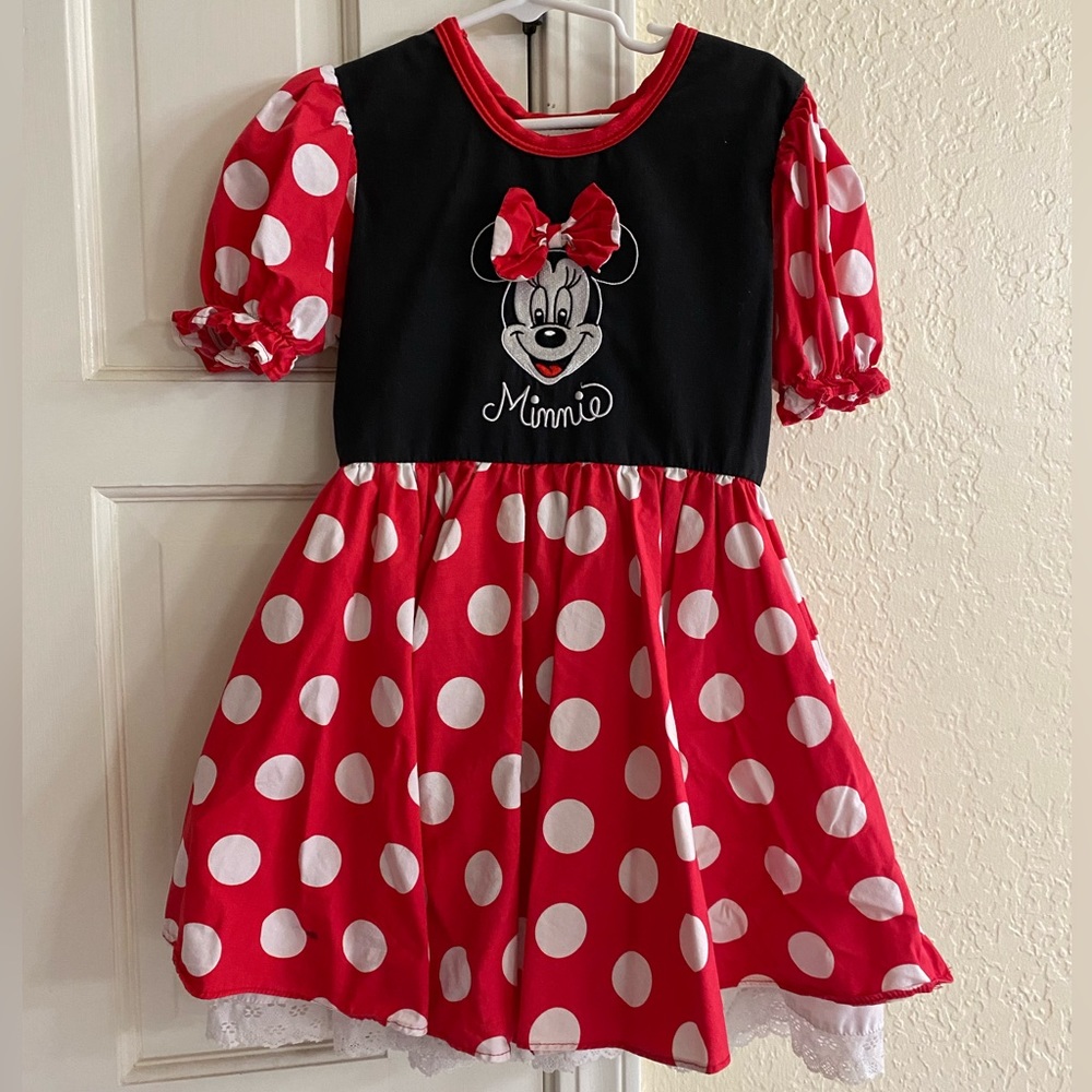 Disneyland Resorts Minnie Mouse Kids XS Polka Dots Face Dress Red White Black